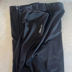 Joggers Small black Reebok, exercise pants, athletic gear